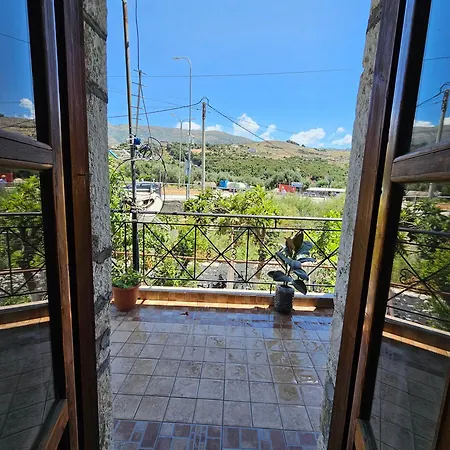 Aeria Apartment Himare